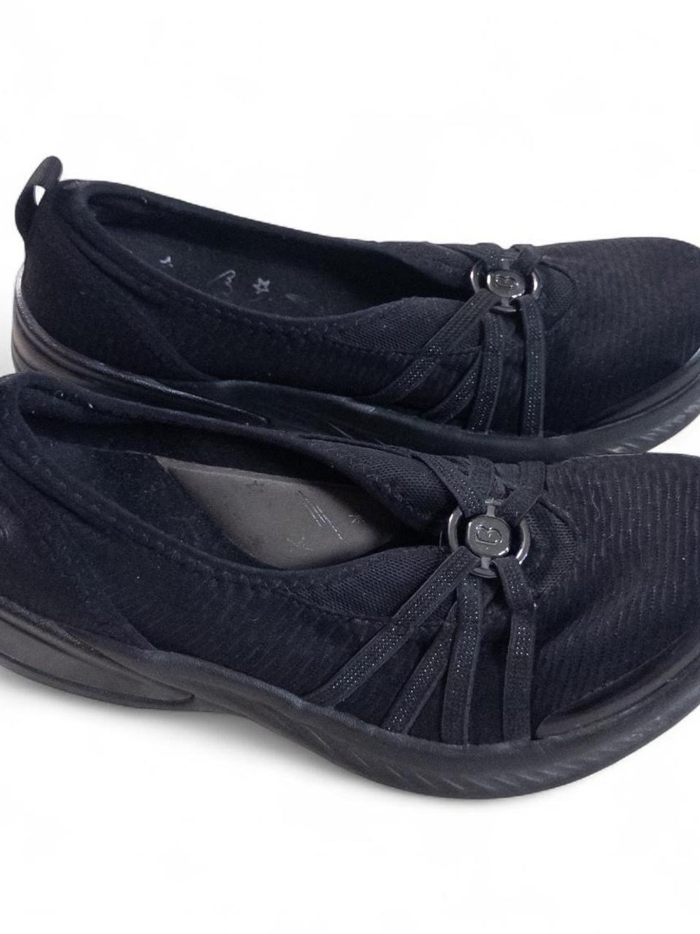 BZees Niche Black Slip-On Comfort Flats Women’s Size 6.5 Lightweight